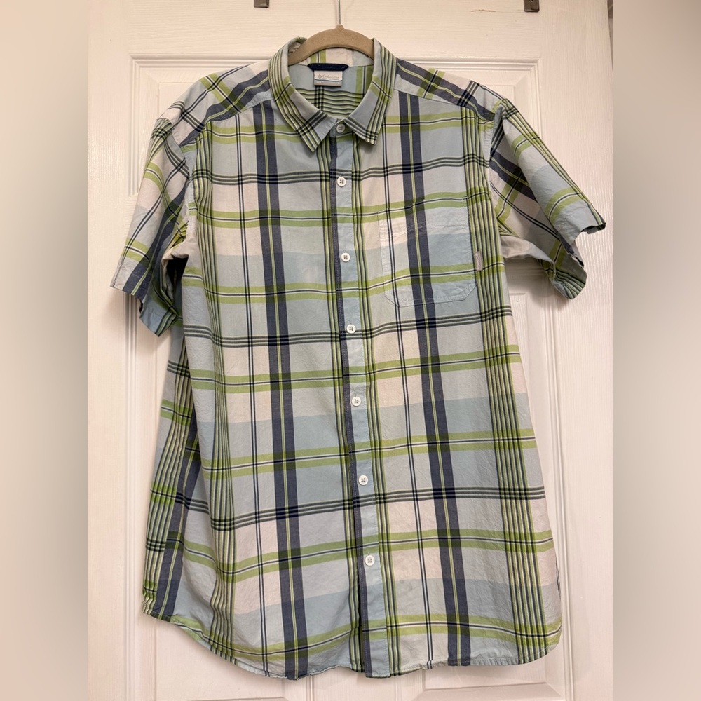 Columbia Short-Sleeve Plaid Button-Down Shirt